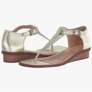 LUCKY BRAND Women’s Annamae T-Strap Sandal Wedge . Size 8.5